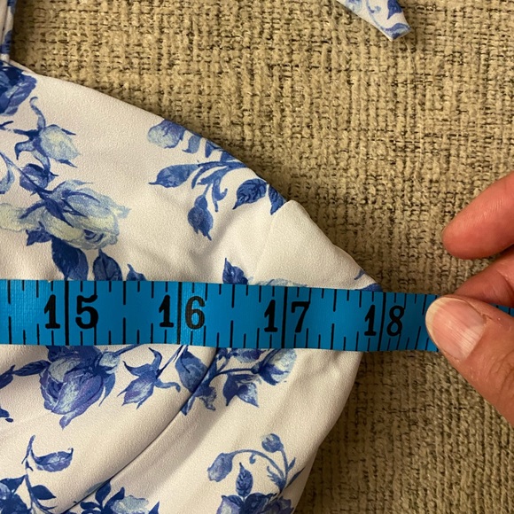 NWT Cupshe Floral print tiered dress, size Medium - Picture 9 of 9